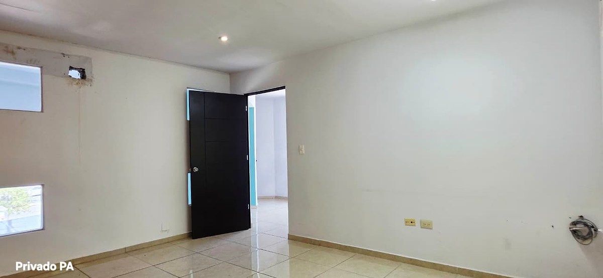 Retail Space in Jardines del Campestre, San Pedro Garza García, photo 21 of 23