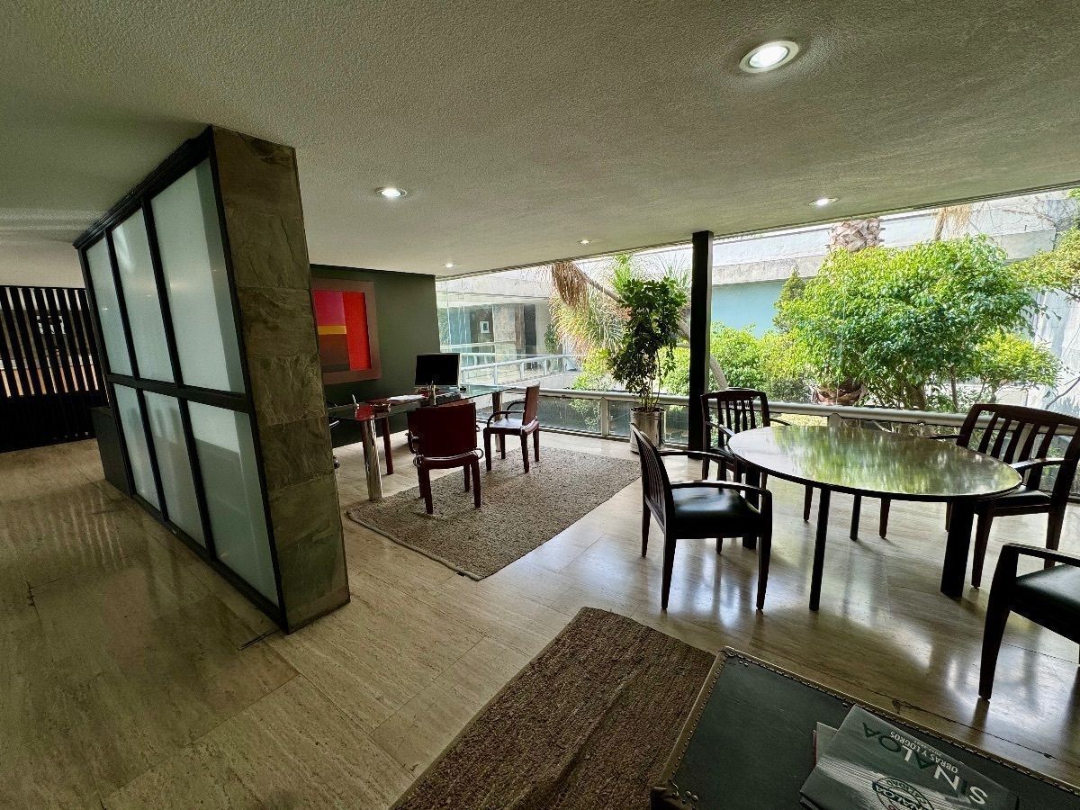 Casa com uso comercial em Lomas de Chapultepec I Sección, Miguel Hidalgo, foto 3 de 26