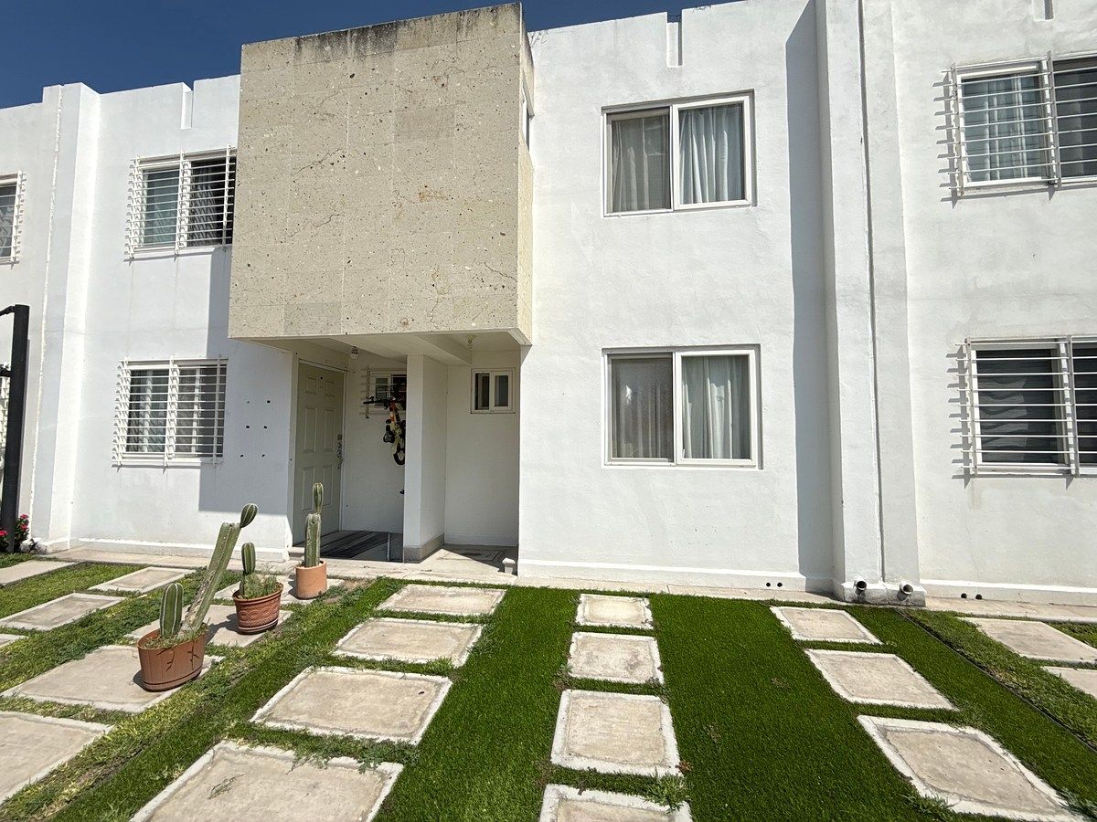CASA PRATOS AMUEBLADA - TRES CANTOS RESIDENCIAL, foto 1 de 20