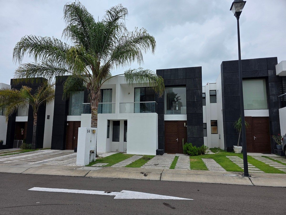 Casa en condominio en Juriquilla Santa Fe, Querétaro, foto 2 de 19