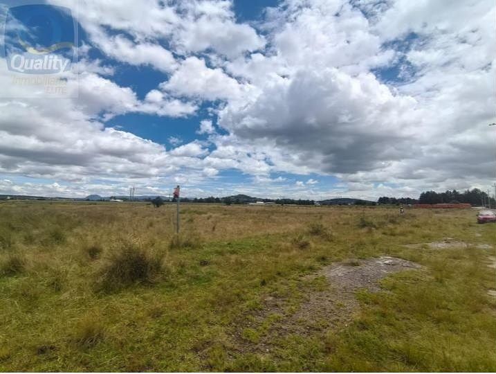 Land for sale 18,636 m2 Strategic location in the industrial area of Xaloztoc - foto 1