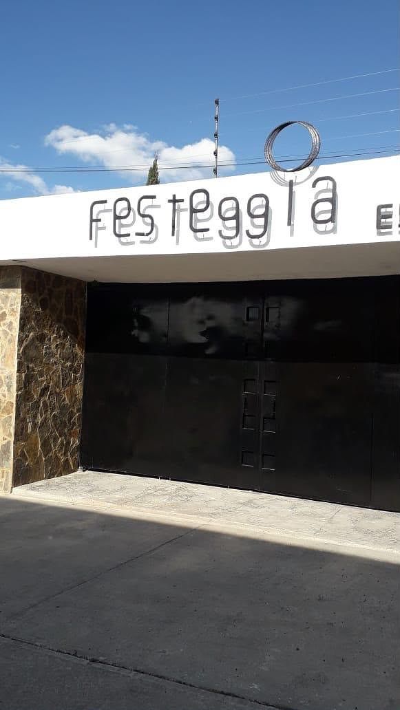 Venta/ Renta de salón de fiestas en Jilotzingo, foto 1 de 35