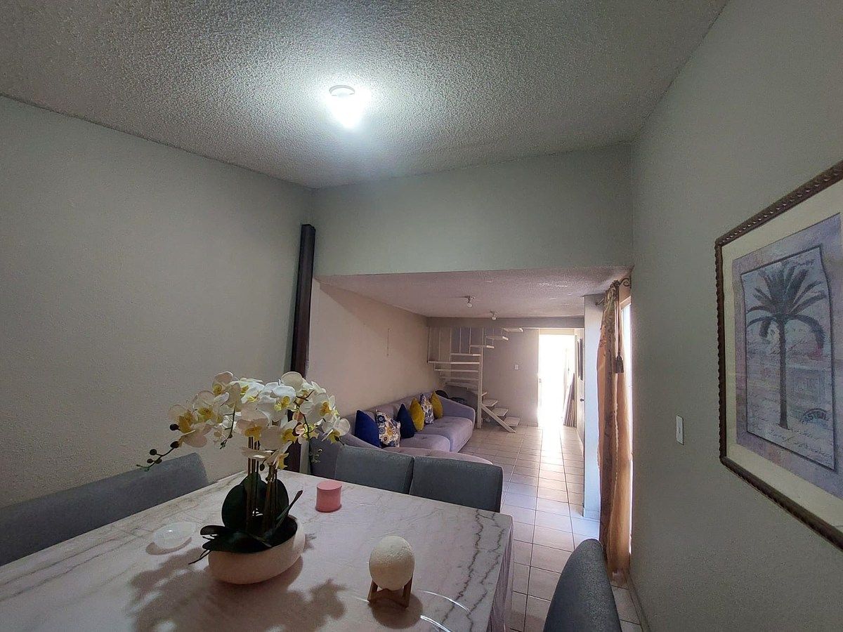 Casa em Ribera del Bosque, Tijuana, foto 4 de 16