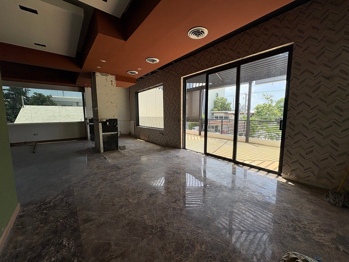 Local Comercial en La Castellana, Santo Domingo Centro (Distrito Nacional), foto 4 de 12