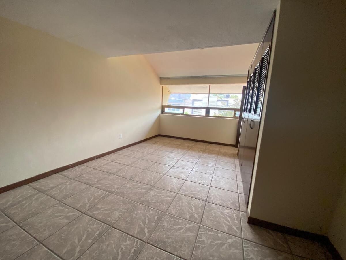 Casa en Jardines Del Sol, Zapopan, foto 10 de 37