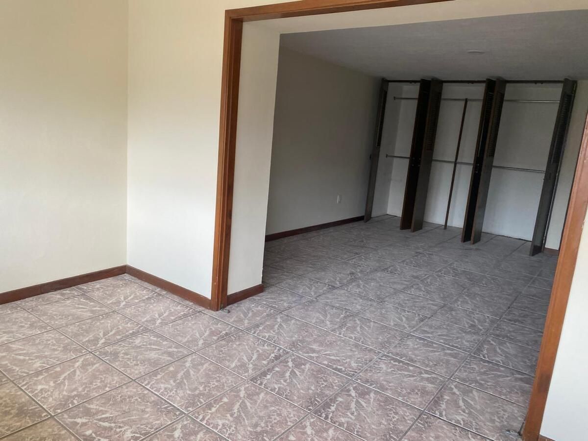 Casa en Jardines Del Sol, Zapopan, foto 32 de 37