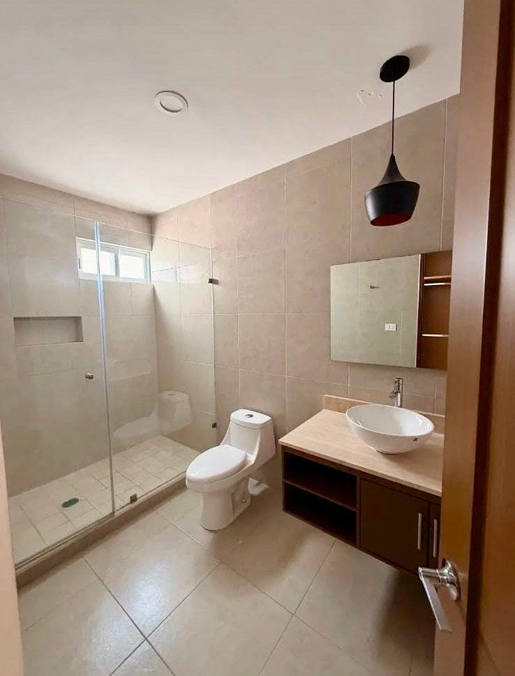 House in Lomas de Gran Jardín, León, photo 9 of 23