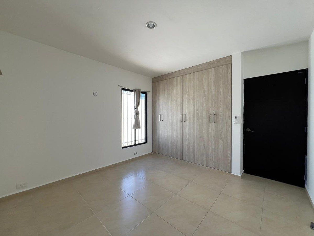 House in Gran Santa Fe, Mérida, photo 9 of 17