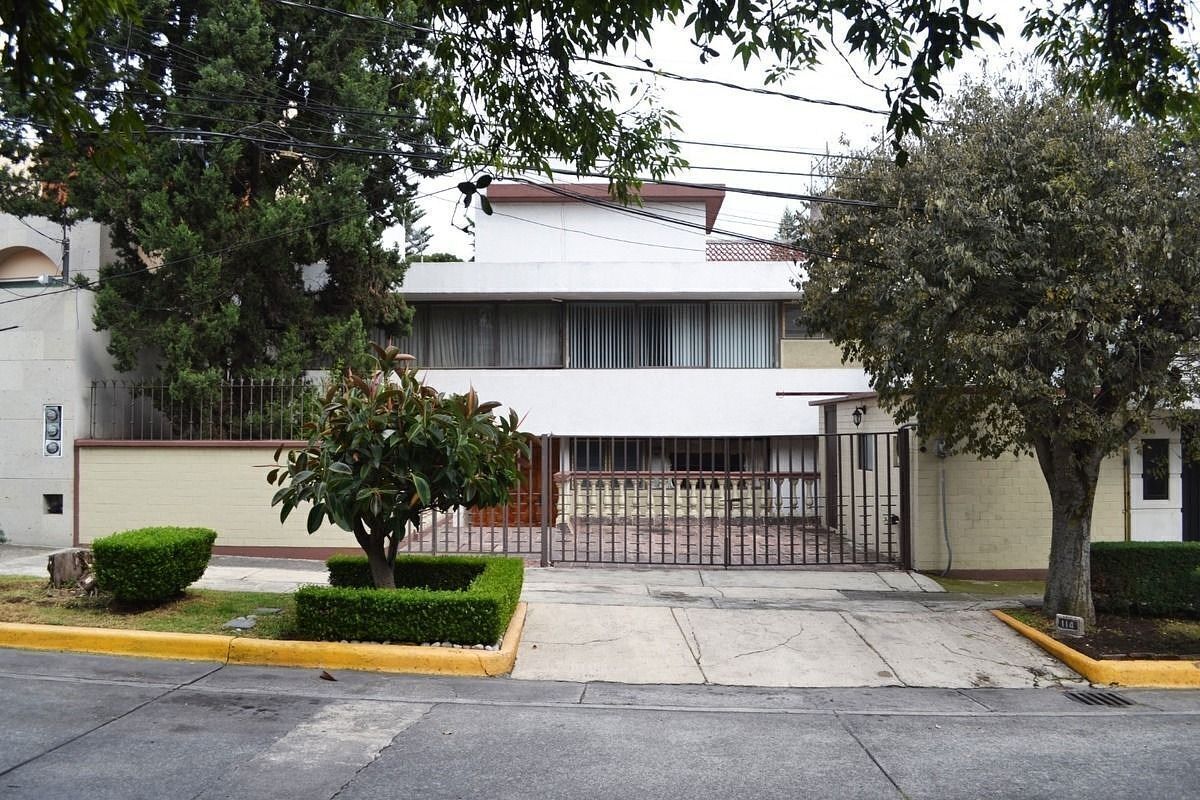 CASA EN CTO. MISIONEROS, CIUDAD SATELITE EN VENTA, foto 1 de 33
