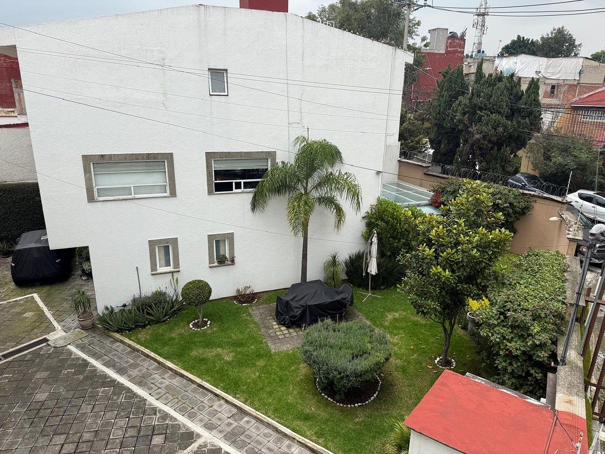 FUENTES DE NETZAHUALCOYOTL, Lomas de Tecamachalco, Naucalpan de Juárez, foto 1 de 28