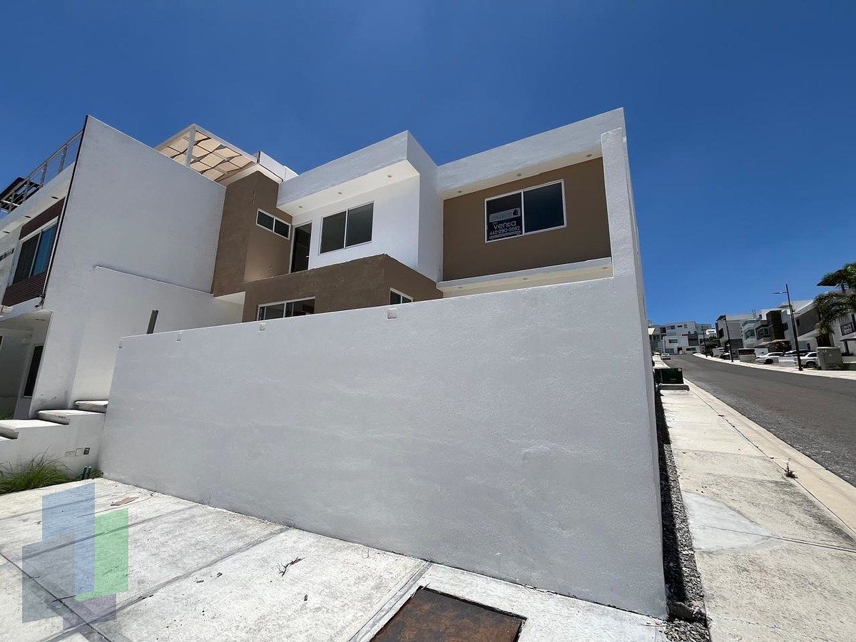 Casa em Lomas de Juriquilla, Querétaro, foto 2 de 43