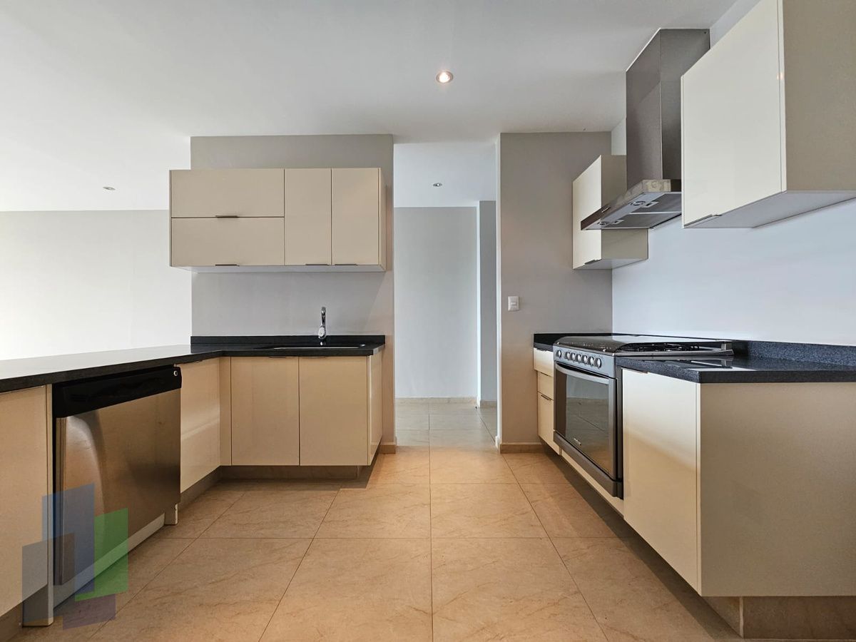 Apartamento em Juriquilla, Querétaro, foto 3 de 32