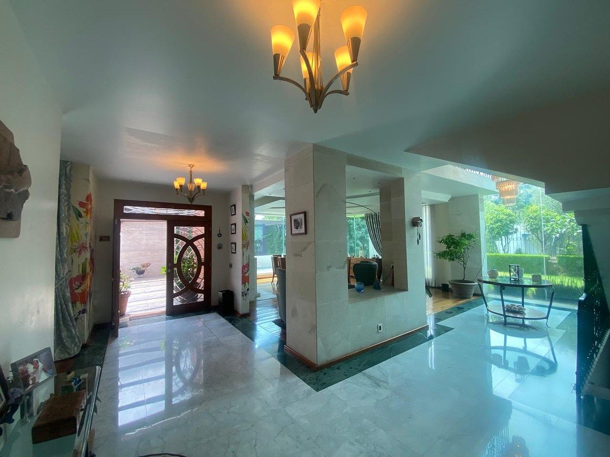 House in La Herradura, Huixquilucan, photo 3 of 50