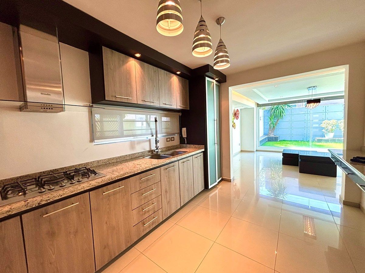 Casa em Puerta del Valle, Zapopan, foto 3 de 30