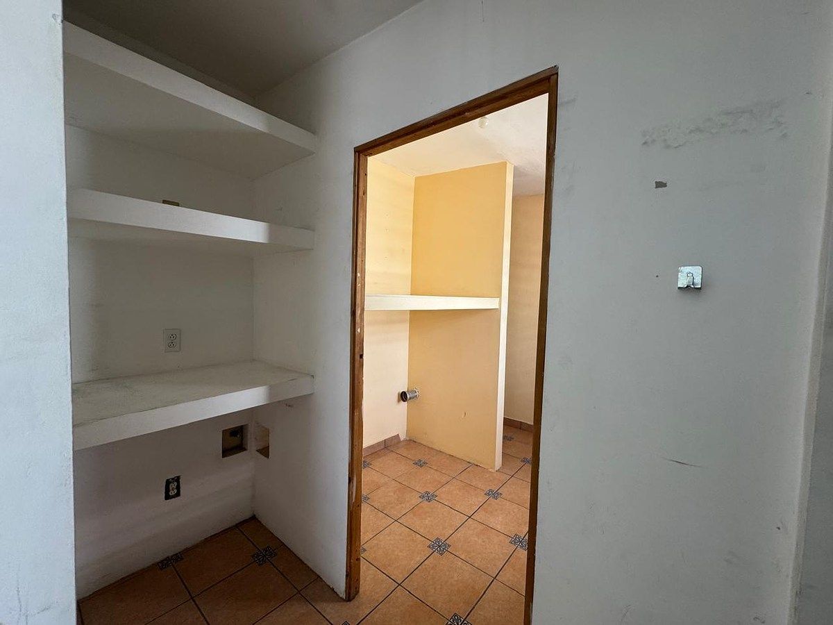 House in Villa Fontana II, Tijuana, photo 8 of 36