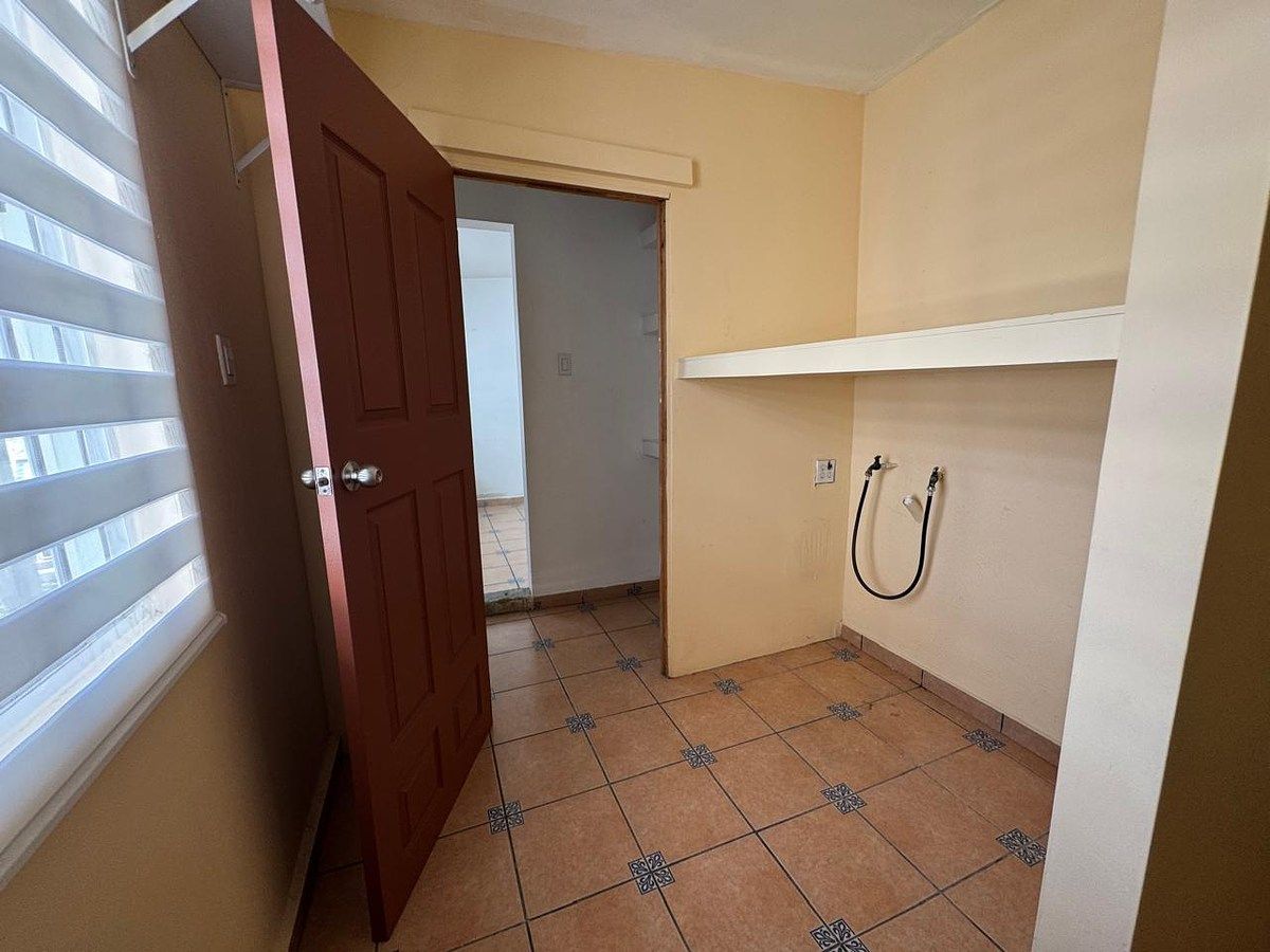 House in Villa Fontana II, Tijuana, photo 13 of 36