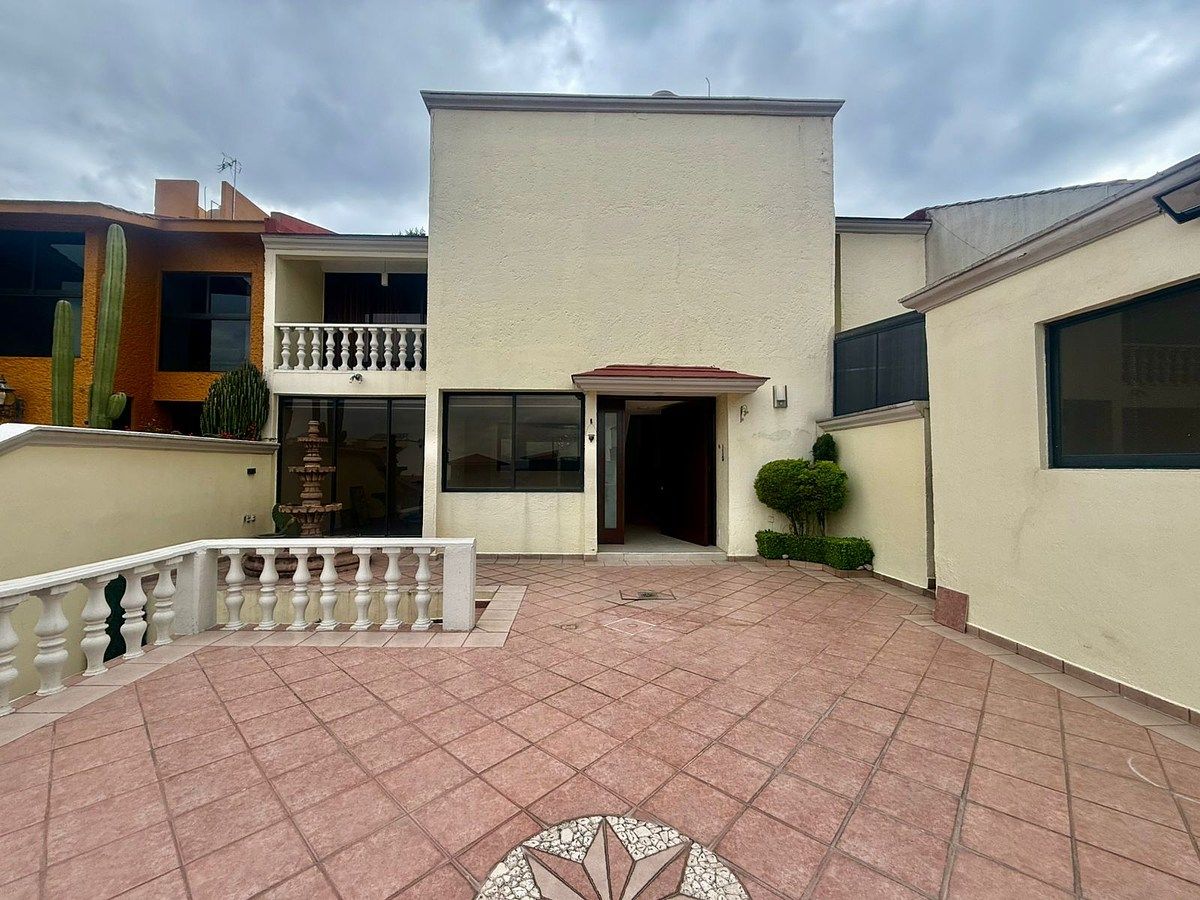 Casa em Mayorazgos del Bosque, Atizapán de Zaragoza, foto 3 de 30