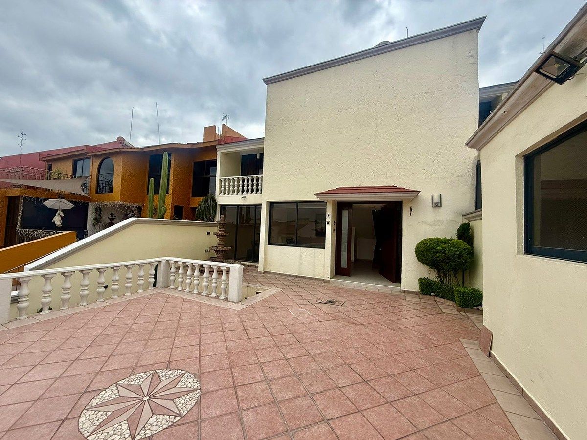 Casa em Mayorazgos del Bosque, Atizapán de Zaragoza, foto 4 de 30