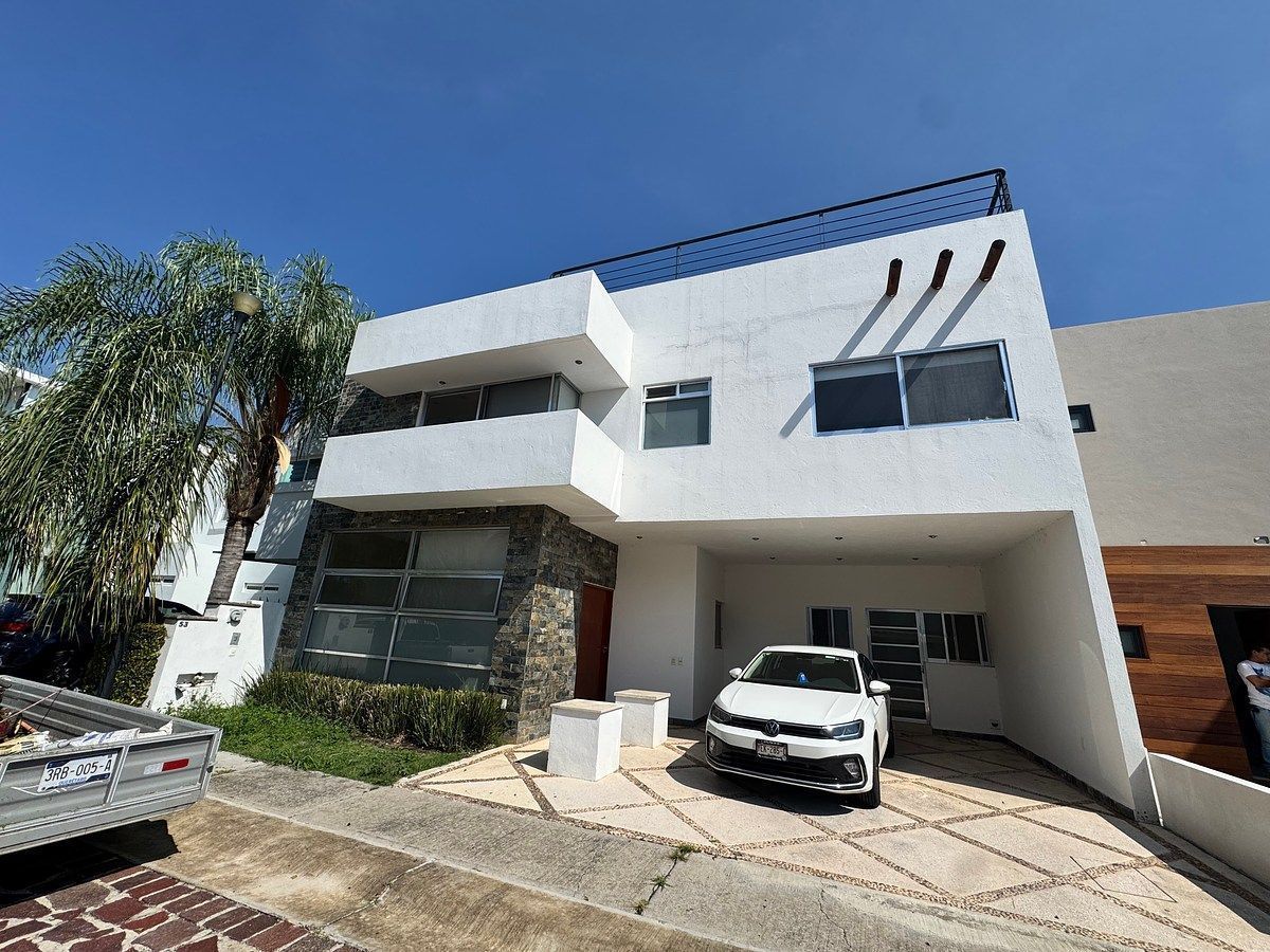 INCREIBLE RESIDENCIA EN RENTA EN CUMBRES DEL LAGO, JURIQUILLA, foto 1 de 22