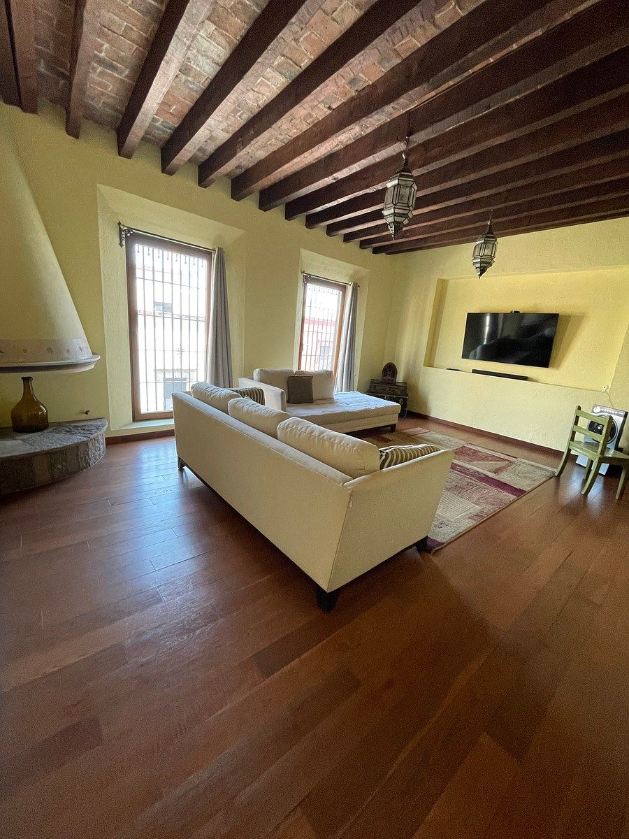 Apartment in San Miguel de Allende Centro, San Miguel de Allende, photo 11 of 22
