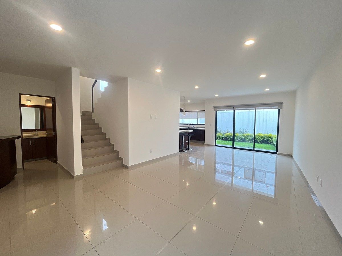 Casa en condominio en Juriquilla la Condesa, Querétaro, foto 2 de 18
