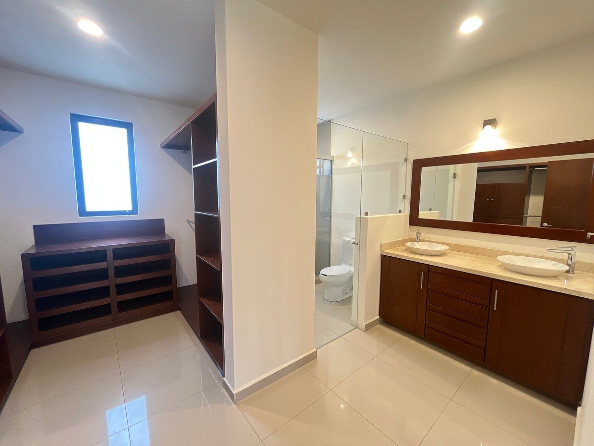 Casa en condominio en Juriquilla la Condesa, Querétaro, foto 9 de 18