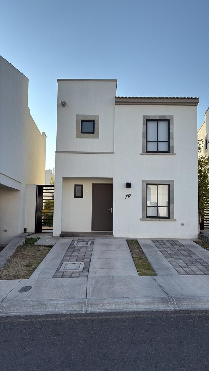 ALUGUEL DE CASA NA PROVENZA ZONA EL MARQUÉS, foto 1 de 23