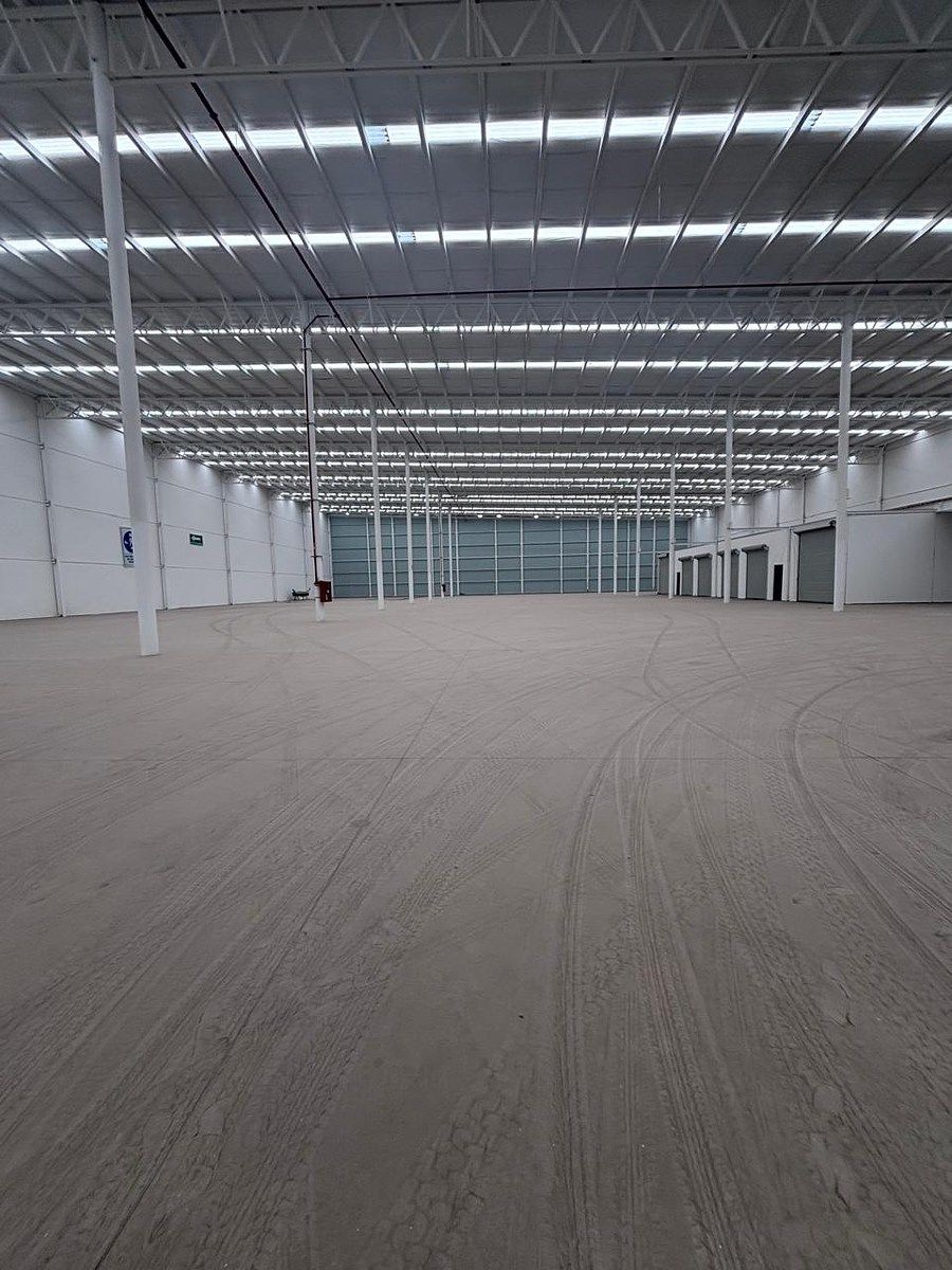 Warehouse for Rent, Villas de Cuautitlán, 7,333.21 m2, photo 1 of 13