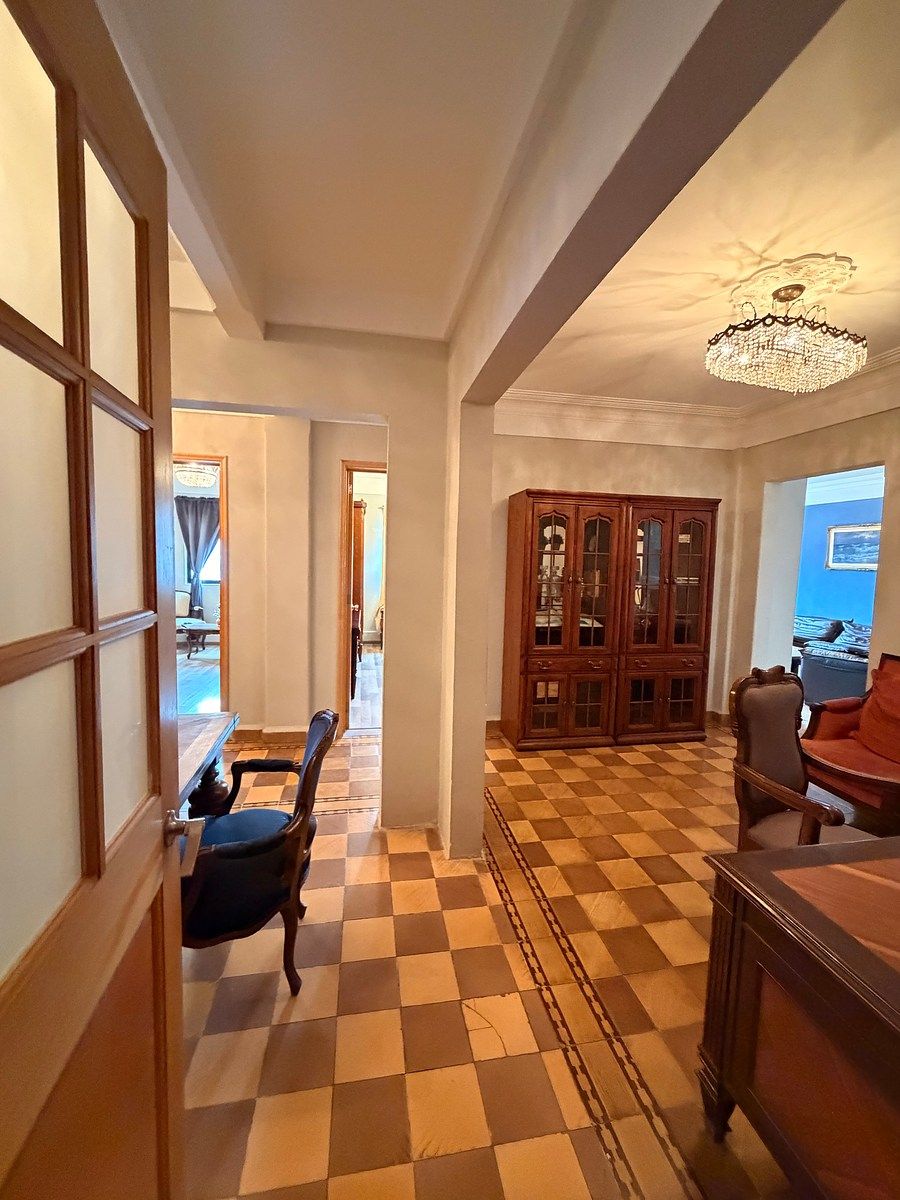 Apartamento Espaçoso Perto de Garibaldi, foto 1 de 15