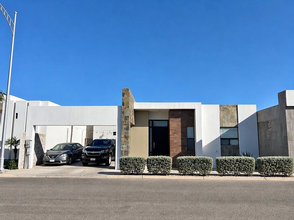 Se vende casa en Aurea Residencial, Zona Dorada (Mexicali, B.C.)