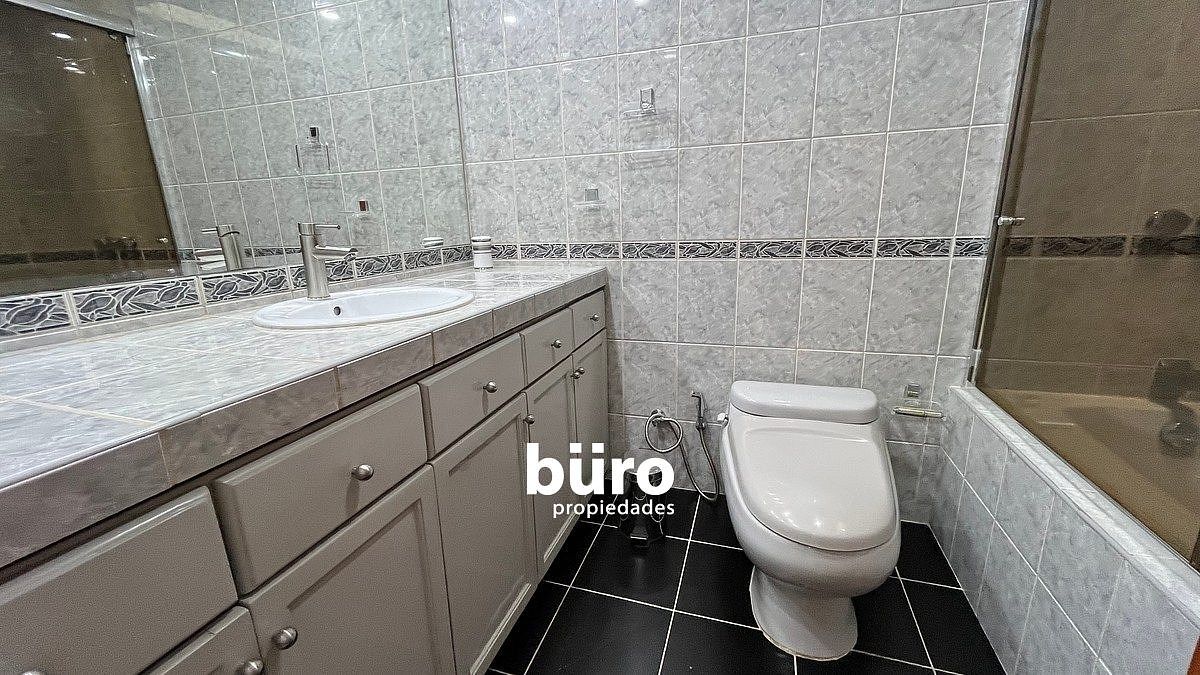 Tercer baño, foto 11 de 17