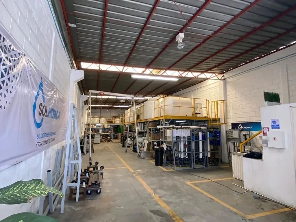 Bodega comercial en Burócratas del Estado, Monterrey, foto 2 de 8
