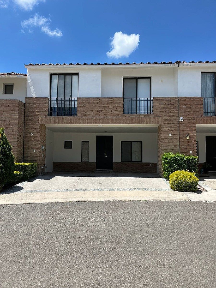 VENTA DE CASA EN CUMBRES DEL LAGO JURIQUILLA, foto 1 de 20