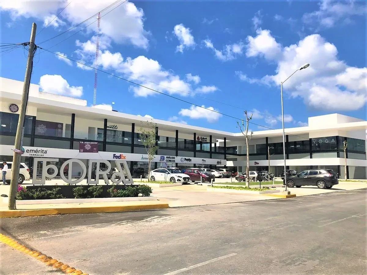LOCAL FOR RENT IN MERIDA YUCATAN CONKAL PLAZA FORA, photo 1 of 5