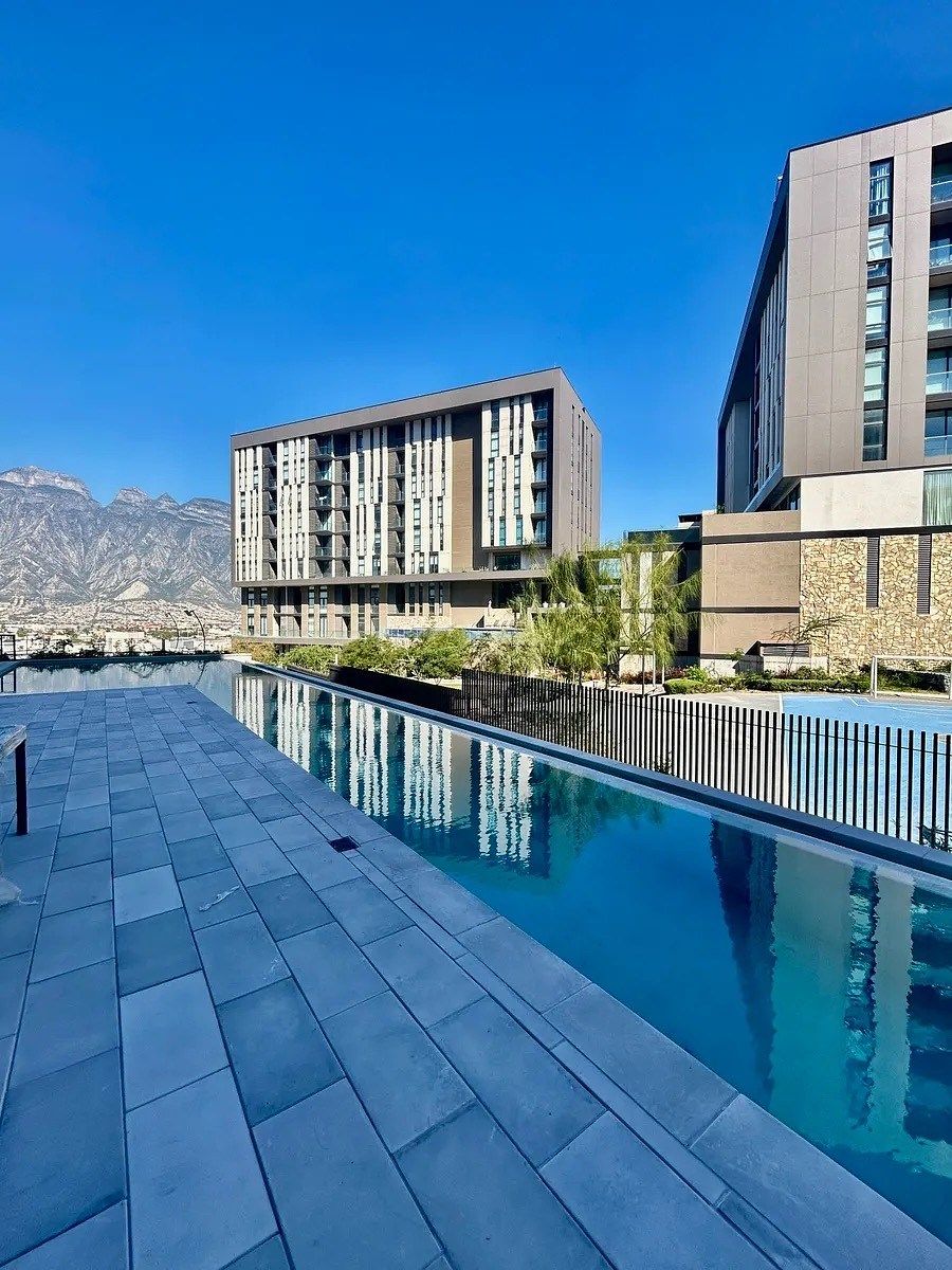 Torre Ágata – Departamento amueblado  renta con oficina y balcón VIA CORDILLERA, foto 1 de 24
