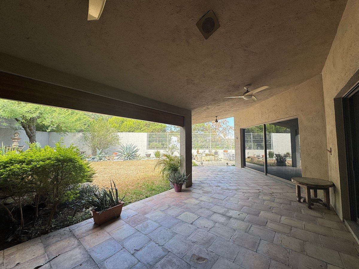 House in Balcones Del Valle, San Pedro Garza García, photo 2 of 21