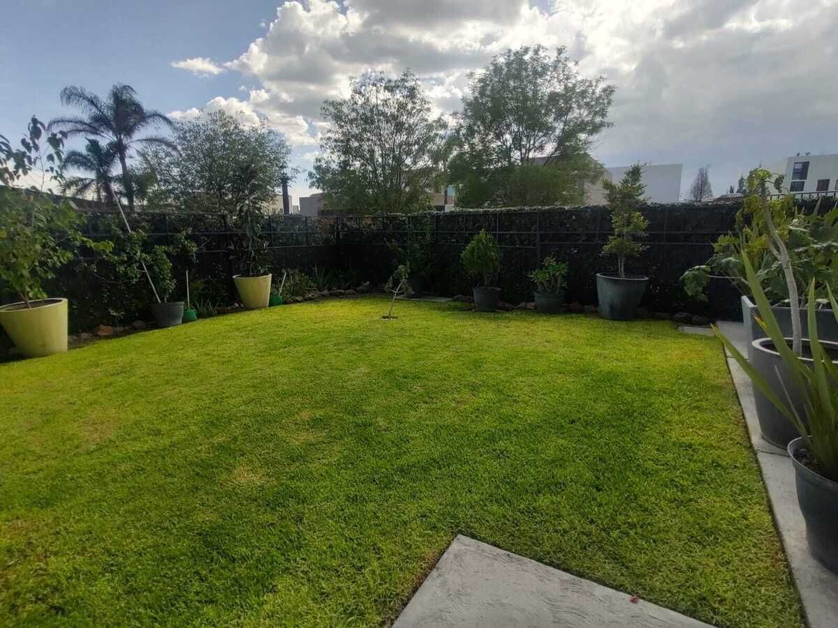 Casa en condominio en Juriquilla, Querétaro, foto 3 de 12