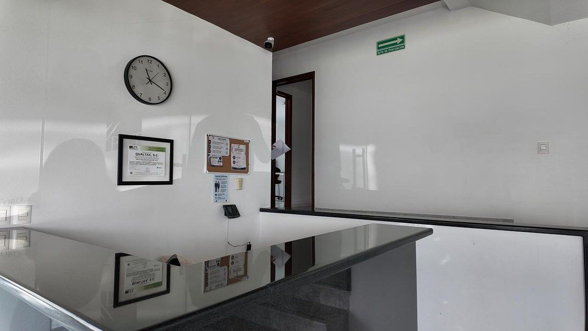 Casa com uso comercial em Ciudad Satélite, Naucalpan de Juárez, foto 2 de 34