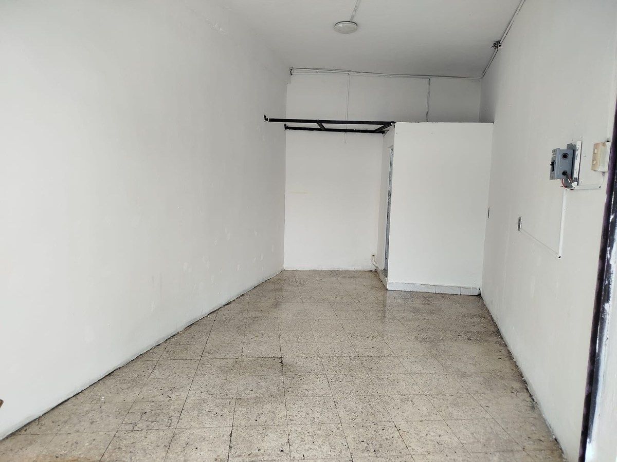 Local para alugar na colônia Prados de Aragon, foto 1 de 6