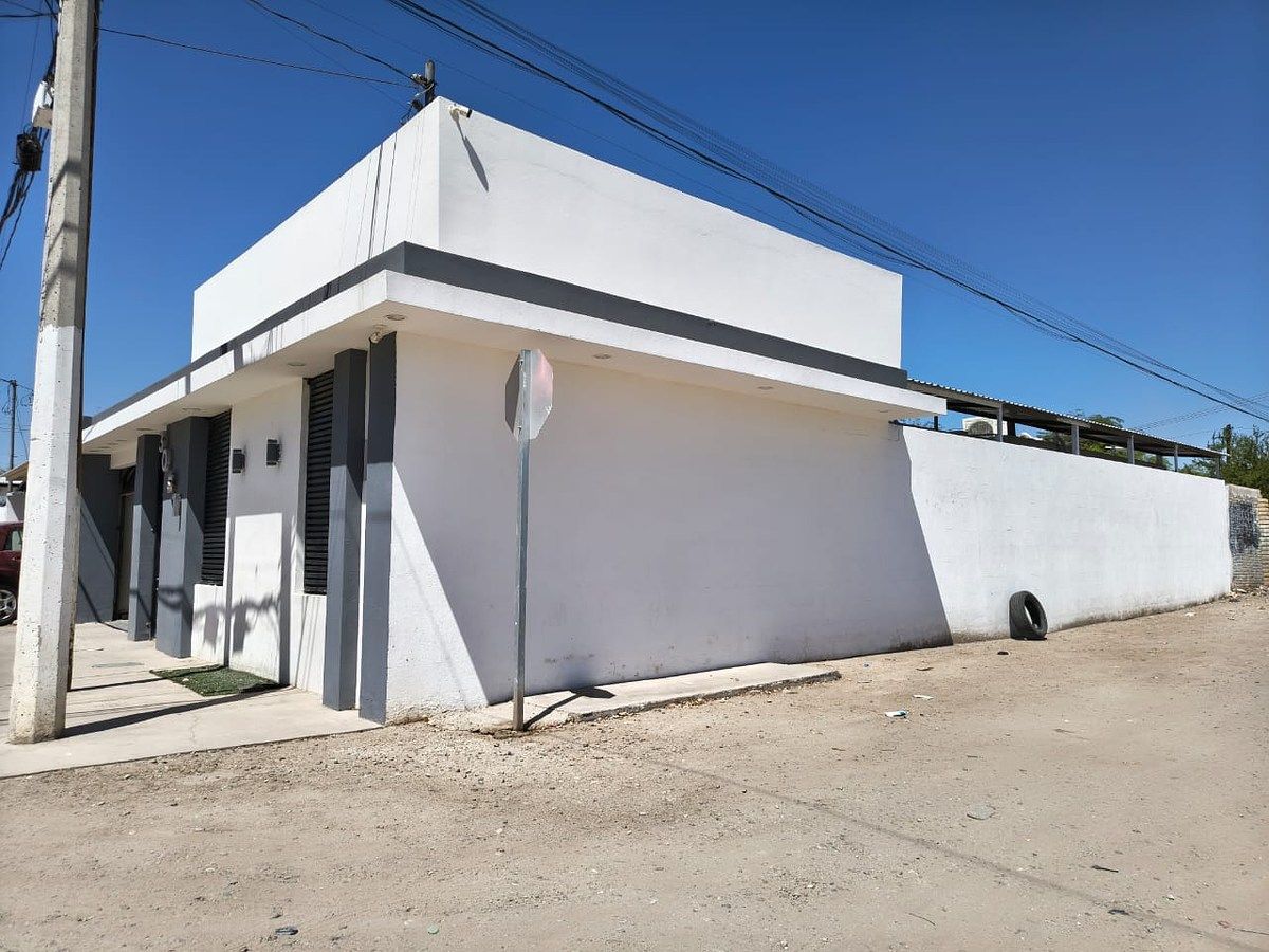 Casa en Oscar Garzón, Mexicali, foto 2 de 17