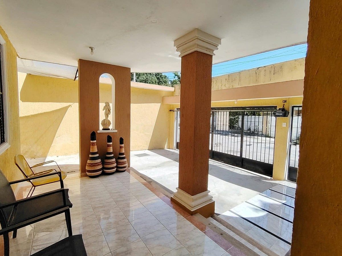 CASA À VENDA, 6 QUARTOS, TERRENO ESPECTACULAR DE 982M2 MERIDA CENTRO FVC-2892, foto 1 de 27