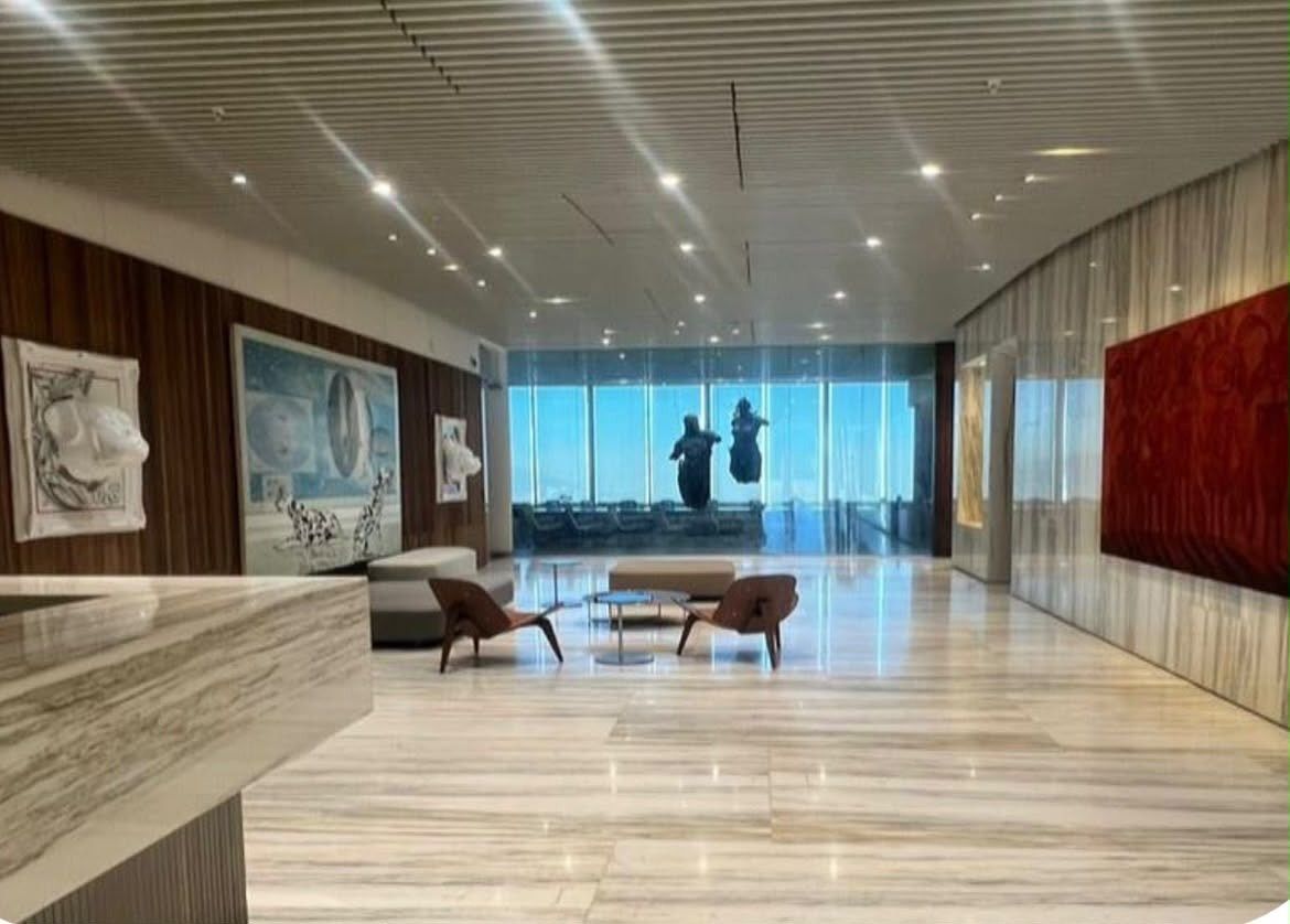 Sala Comercial em Del Valle Oriente, San Pedro Garza García, foto 4 de 5