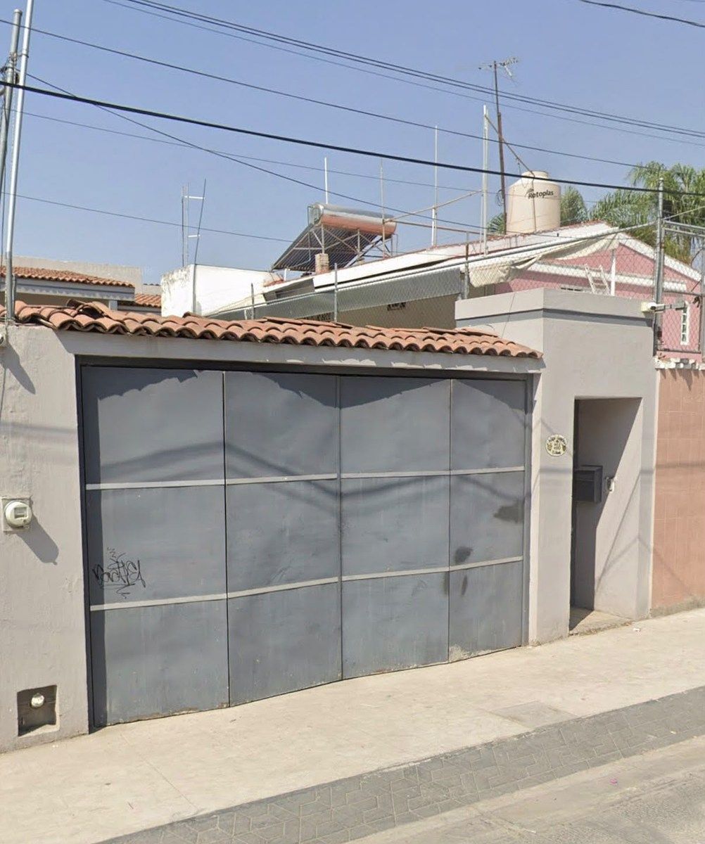Oportunidade, casa a apenas algumas quadras de Lopez Mateos e Periférico, foto 1 de 9