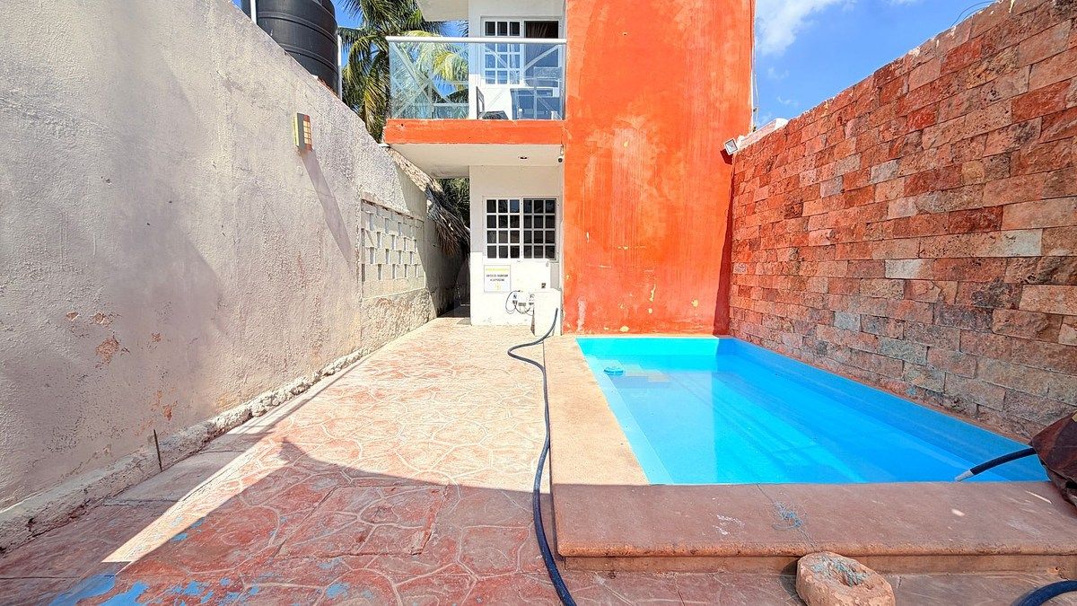 Venta de Casa en el puerto de Sisal, foto 1 de 13