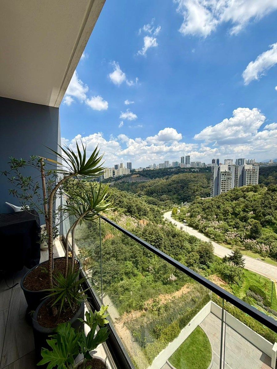 Apartment in Bosque Real, Huixquilucan, photo 2 of 24
