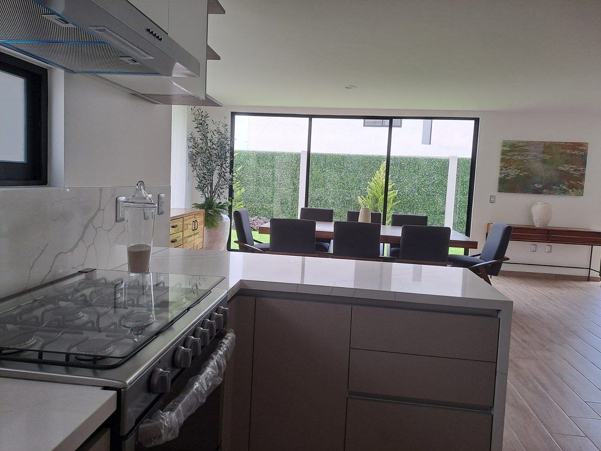Cocina abierta al comedor, foto 6 de 15