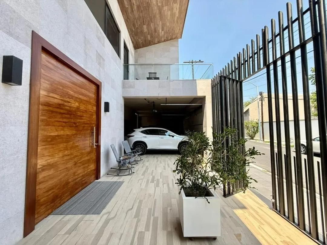 Casa em Bosques del Valle, San Pedro Garza García, foto 3 de 15