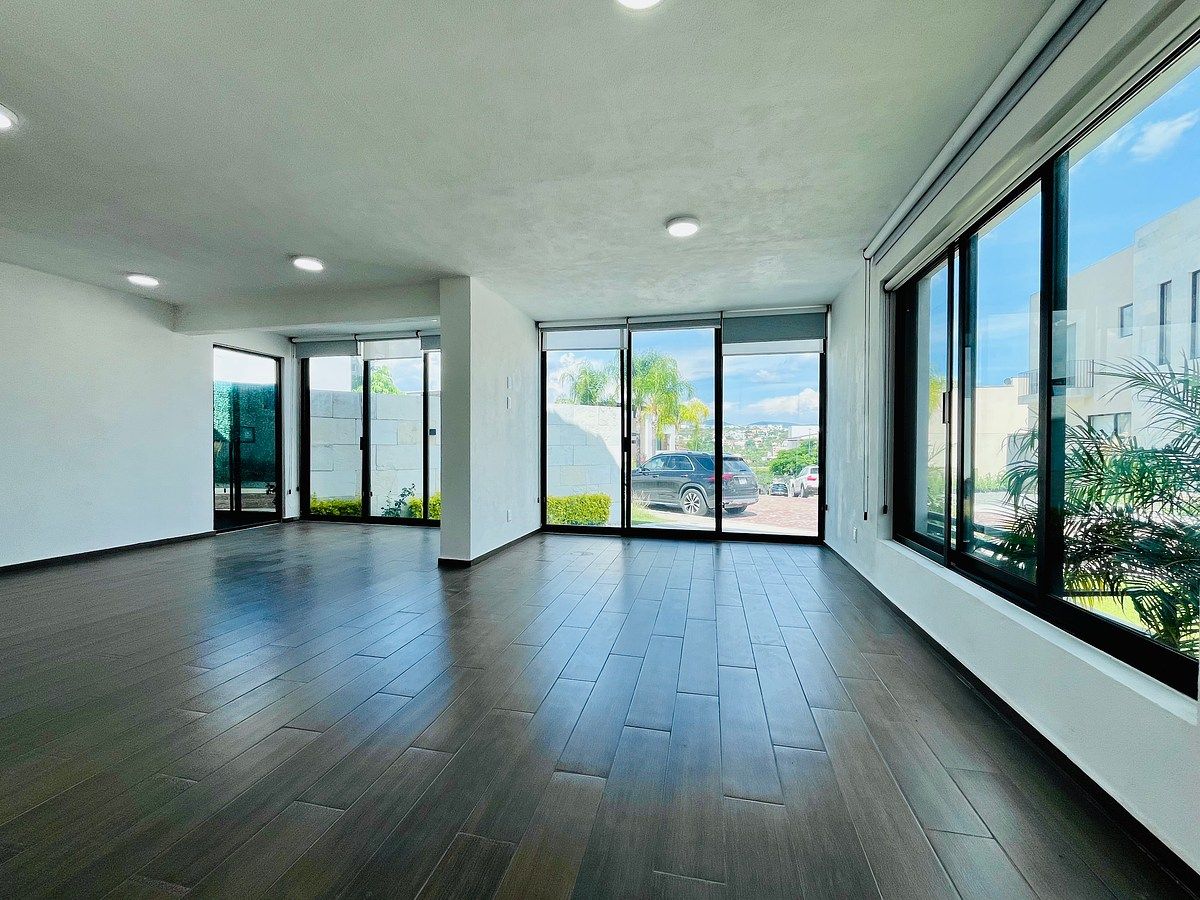 House in Gated Community in Cumbres del Lago, Querétaro, photo 3 of 20