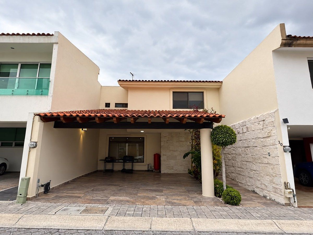 Casa en condominio en Fuentes de Angelopolis, Puebla, foto 2 de 23