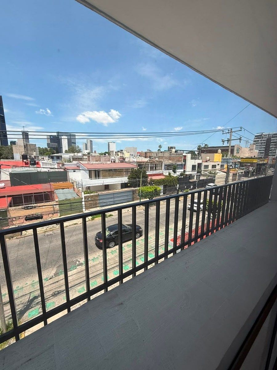 Sala Comercial em Ladrón de Guevara, Guadalajara, foto 8 de 49